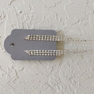 🌻 Silver Iridescent Rhinestone 3.75" Triple Chain Drop Earrings